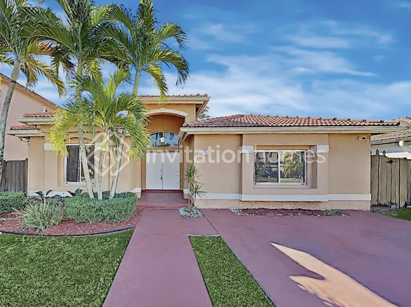 16274 SW 68th Ter, Miami, FL 33193