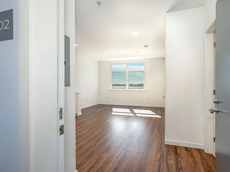 101 John St — Photo 26