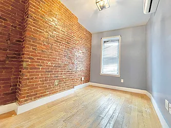 Rented by Doorway NYC, LLC