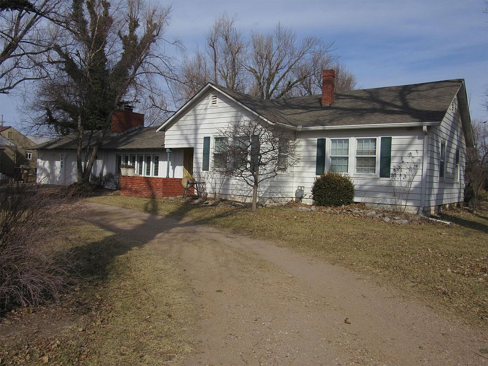 1st image of 1408 E 23rd Ave