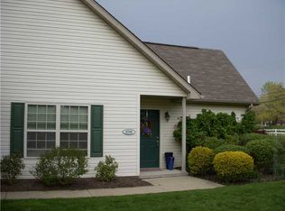 1015 Timberwood Dr, Beaver Falls, PA 15010