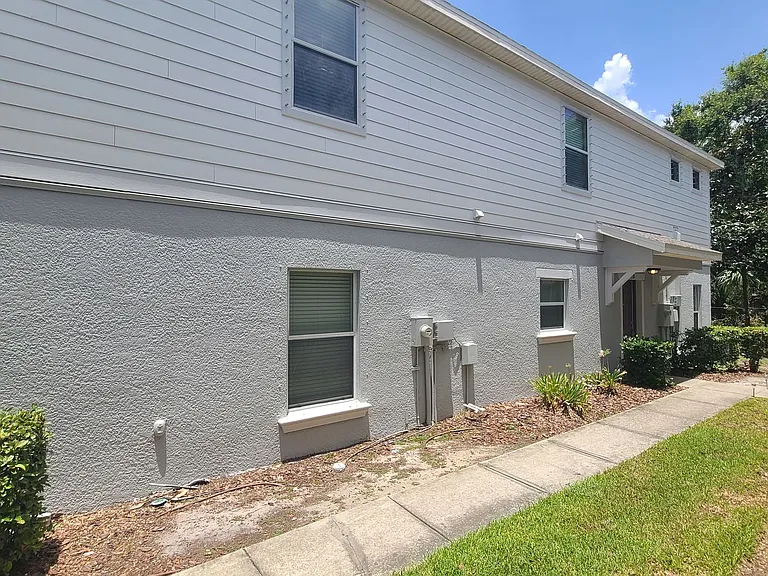 4718 Chatterton Way — Photo 6