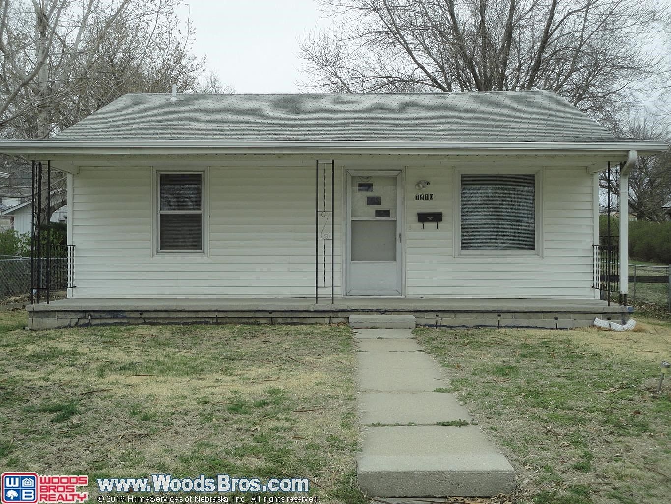 1210 N 8th St Beatrice NE 68310 Zillow