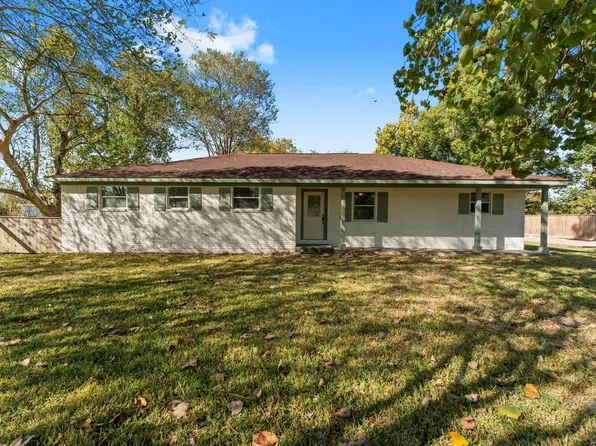 2890 Mary Ln, Dickinson, TX 77539