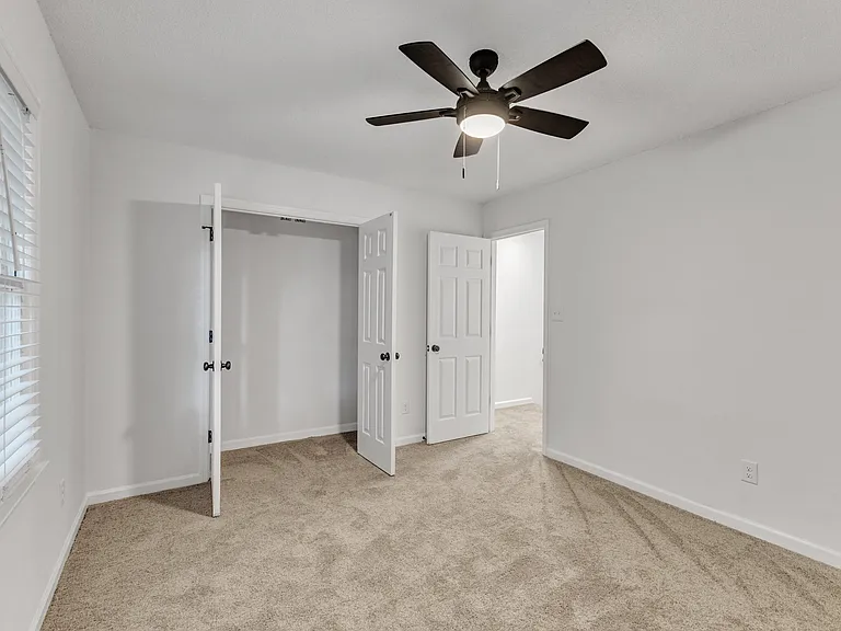 104 N Franklin St #106 — Photo 21