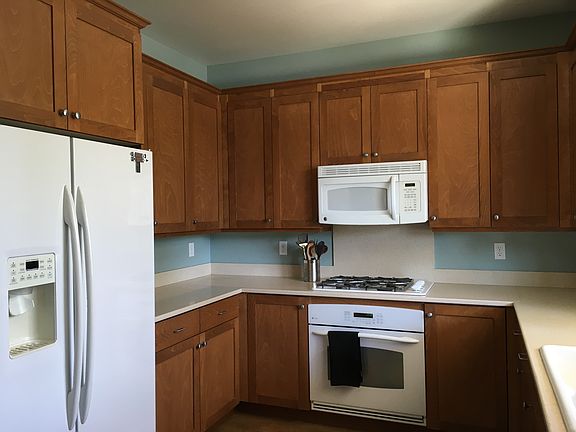 4th image of 1338 W Veneto Dr