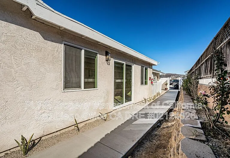 134 Demona Pl — Photo 11
