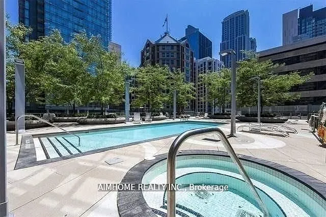 832 Bay St #2007 — Photo 10