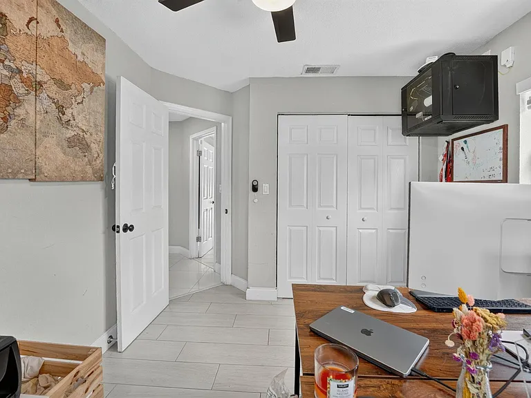 8131 NW 44th Ct — Photo 42