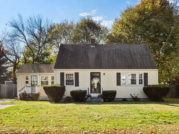 51 Ellis Ave, Norwood, MA 02062