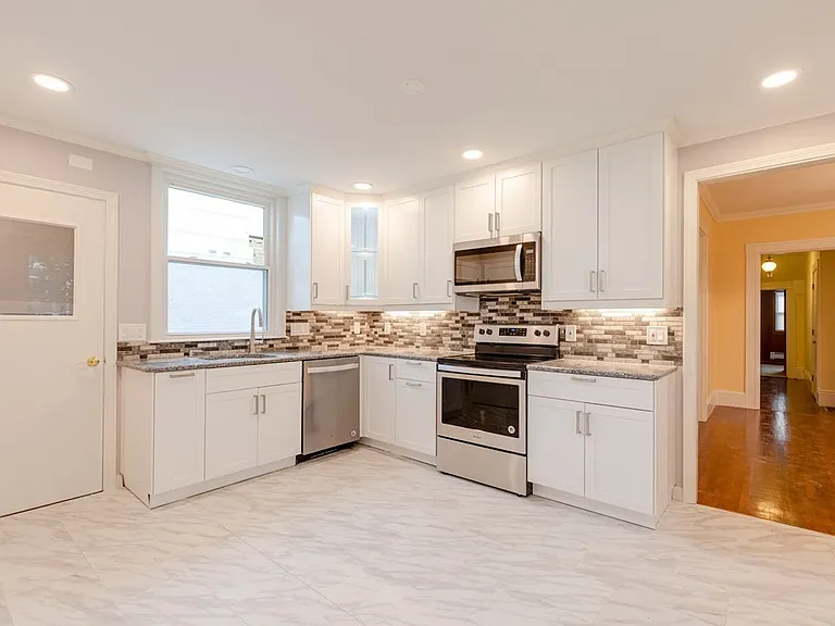 20 Chester St #1 — Photo 12