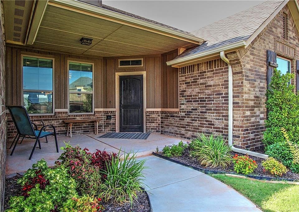 3201 Brookstone Pass Dr Yukon OK 73099 Zillow