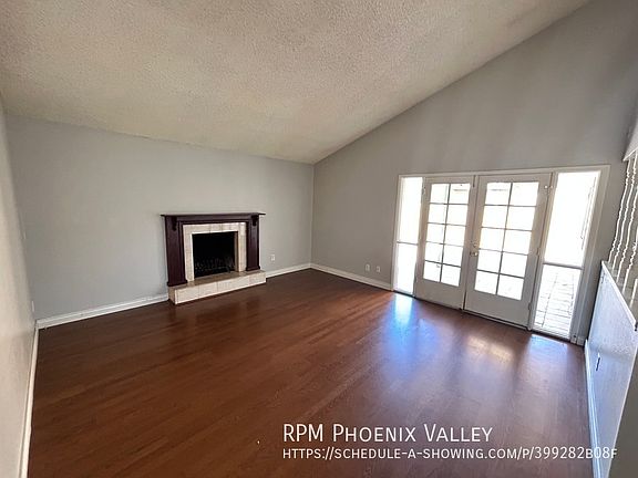 3rd image of 6338 W Sunnyslope Ln