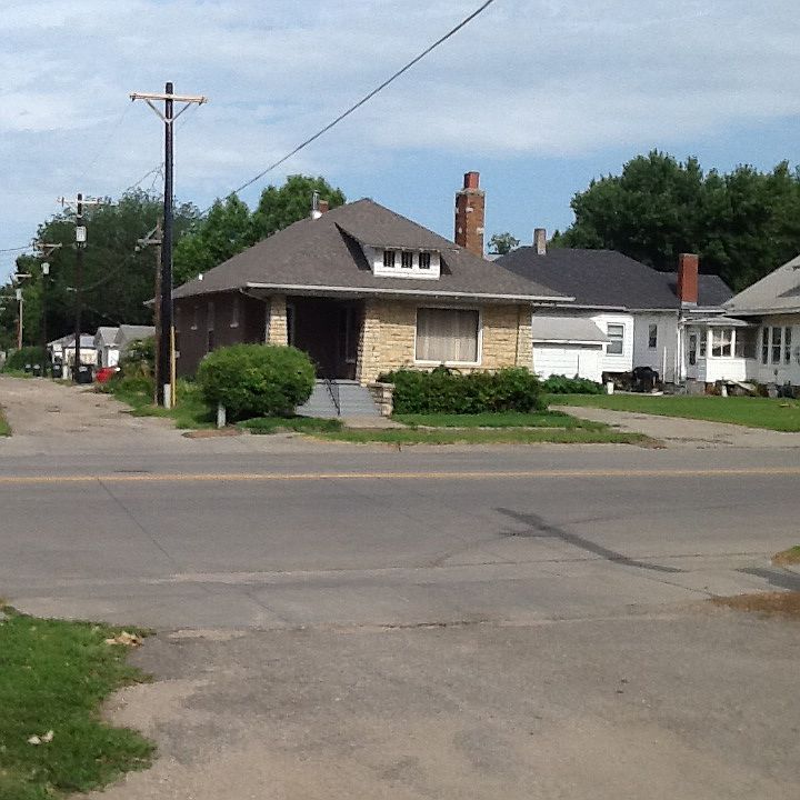 1st image of 1115 6th St