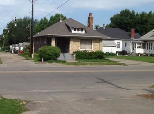 1115 6th St, Clay Center, KS 67432