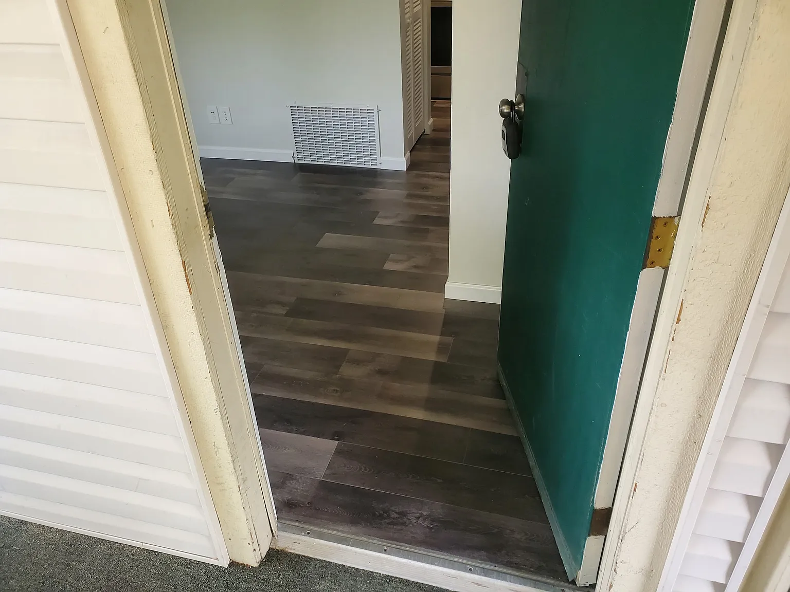1 bed, 576 sqft, $1,400 — Photo 4