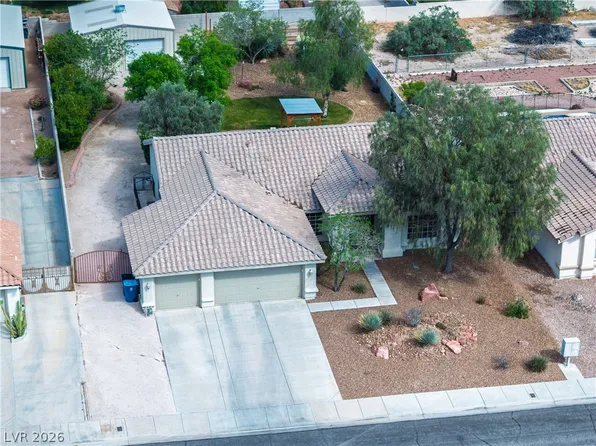 6908 Bienville St, Las Vegas, NV 89131