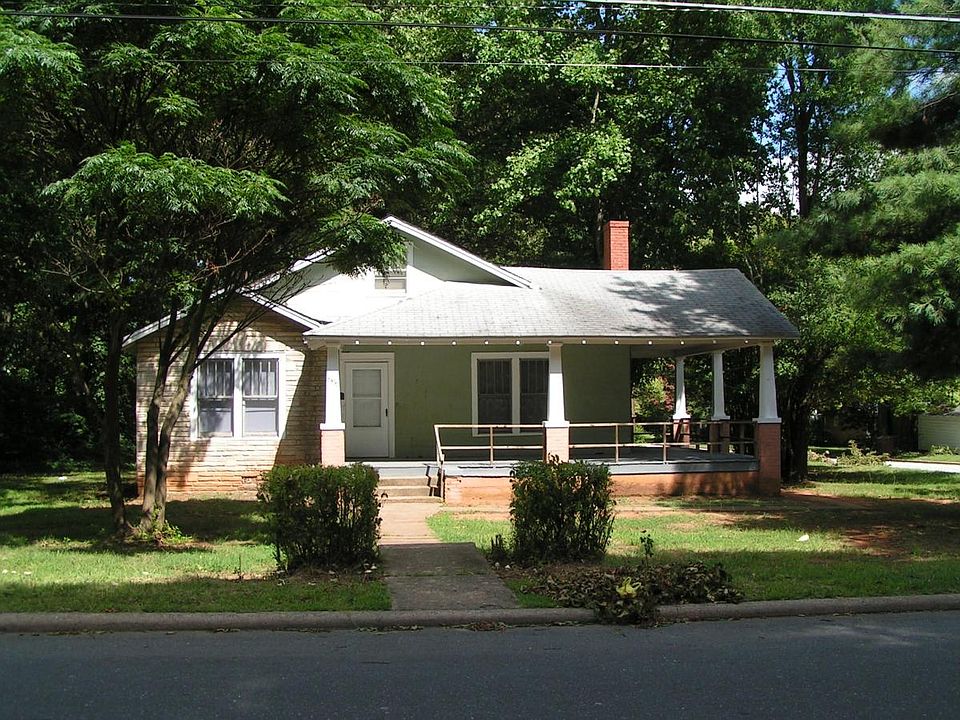 1st image of 3300 Martin Ave