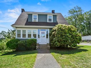 52 Tremont St, Woburn, MA 01801