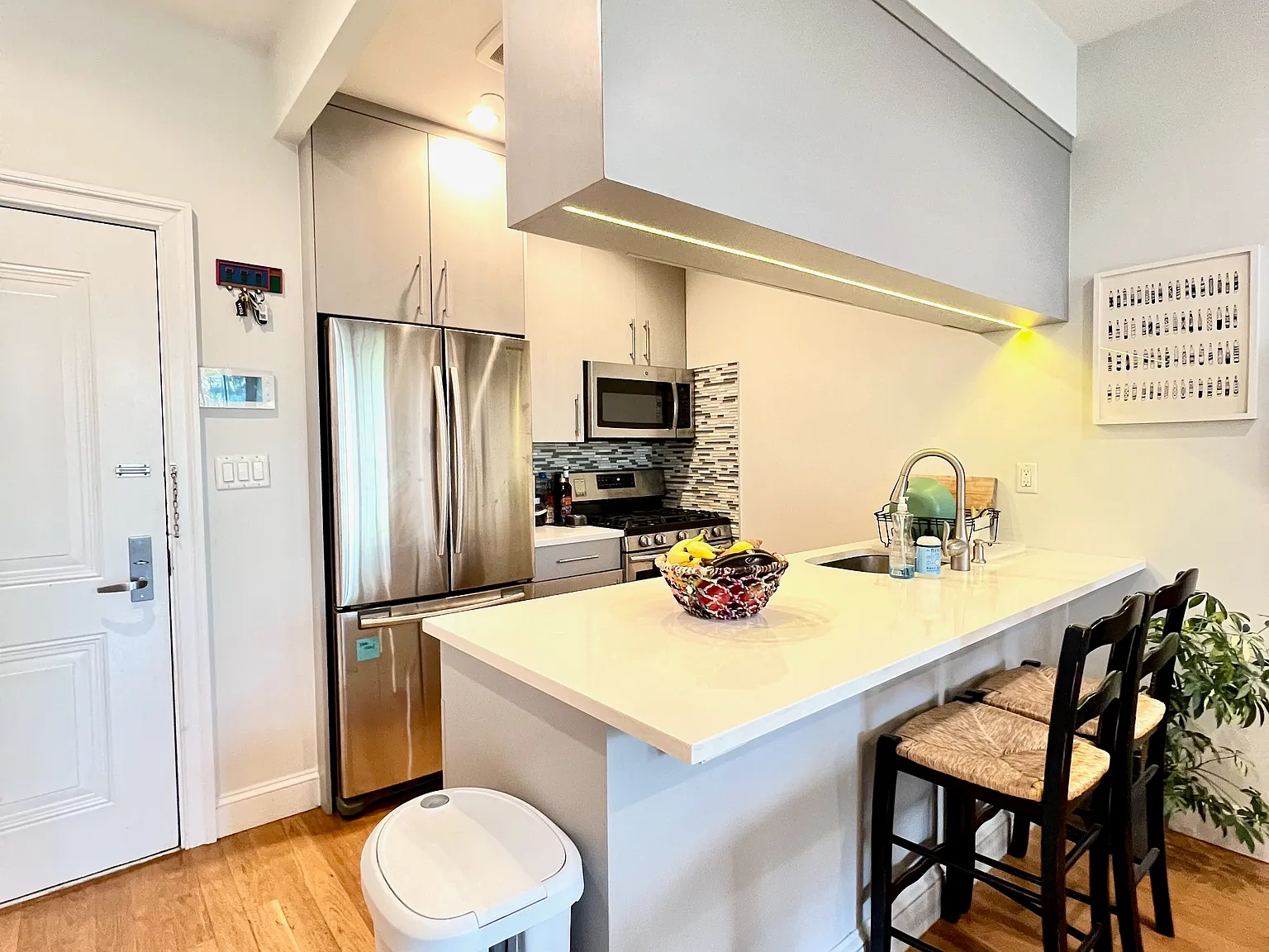 94 Norman Avenue — Photo 4