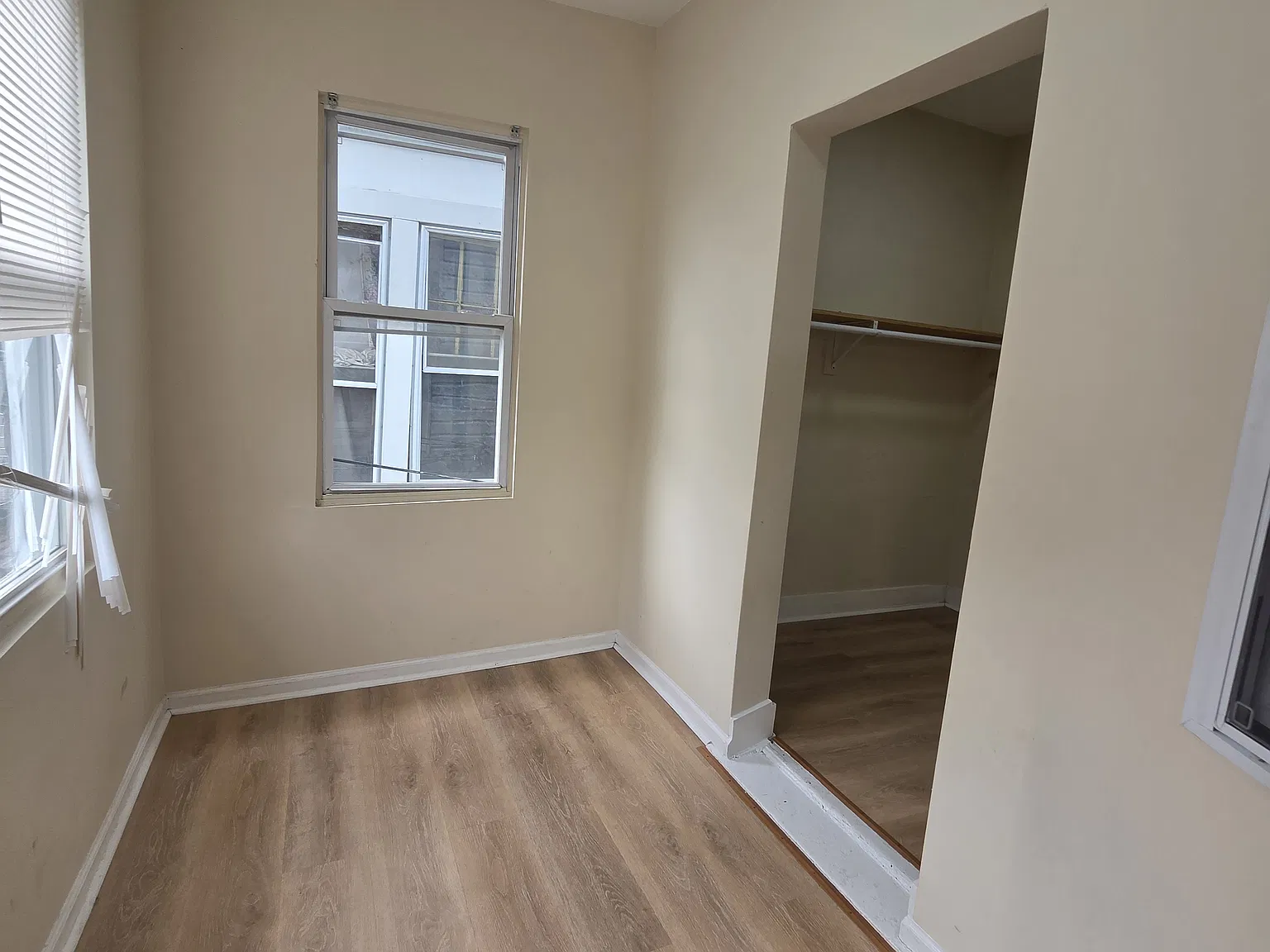 605 Court St — Photo 3