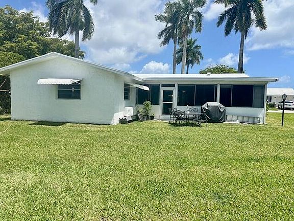 2nd image of 811 SW 18th Court