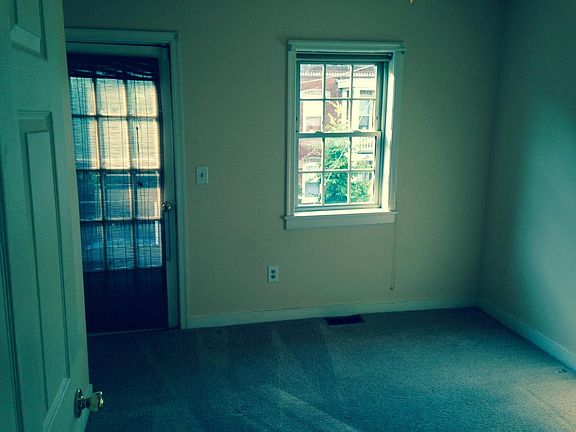 2nd image of 515 Hancock St