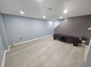 6525 Bock Ter, Oxon Hill, MD 20745