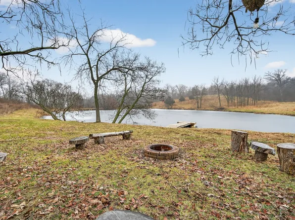 7340 E 156th St S, Grinnell, IA 50112