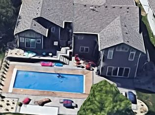 804 W Glen Eagle St, Sioux Falls, SD 57108