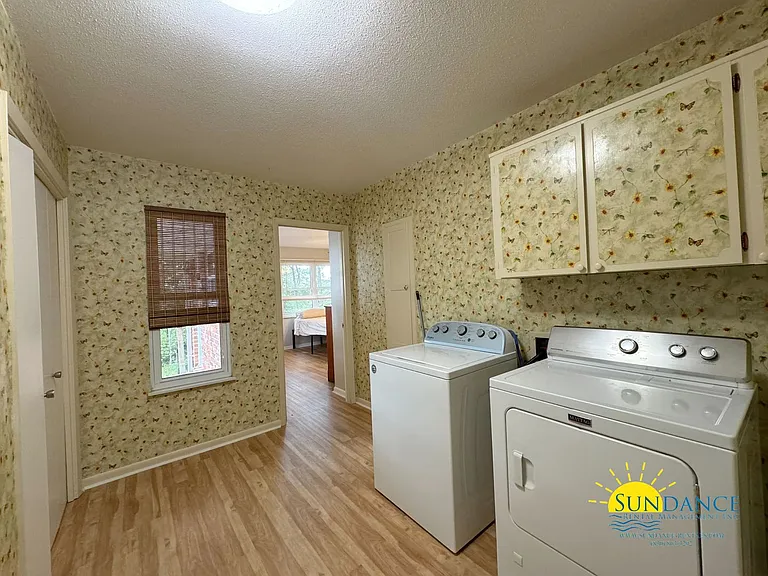 7 Longwood Dr — Photo 14
