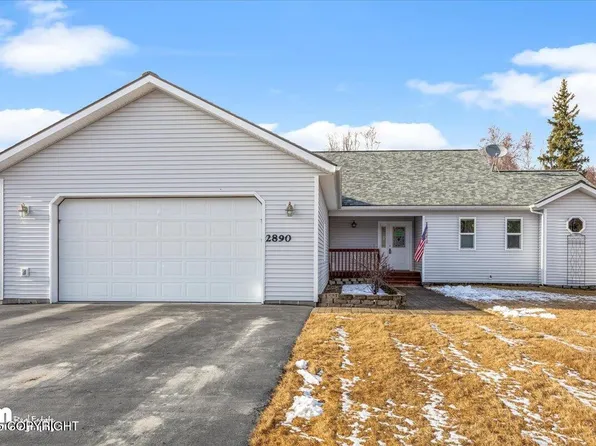 2890 N Kalmbach Lake Dr, Wasilla, AK 99654