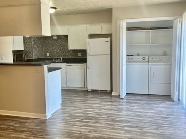817 Yegua St APT 4