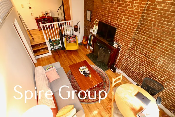 Rented by Spire Group | media 11