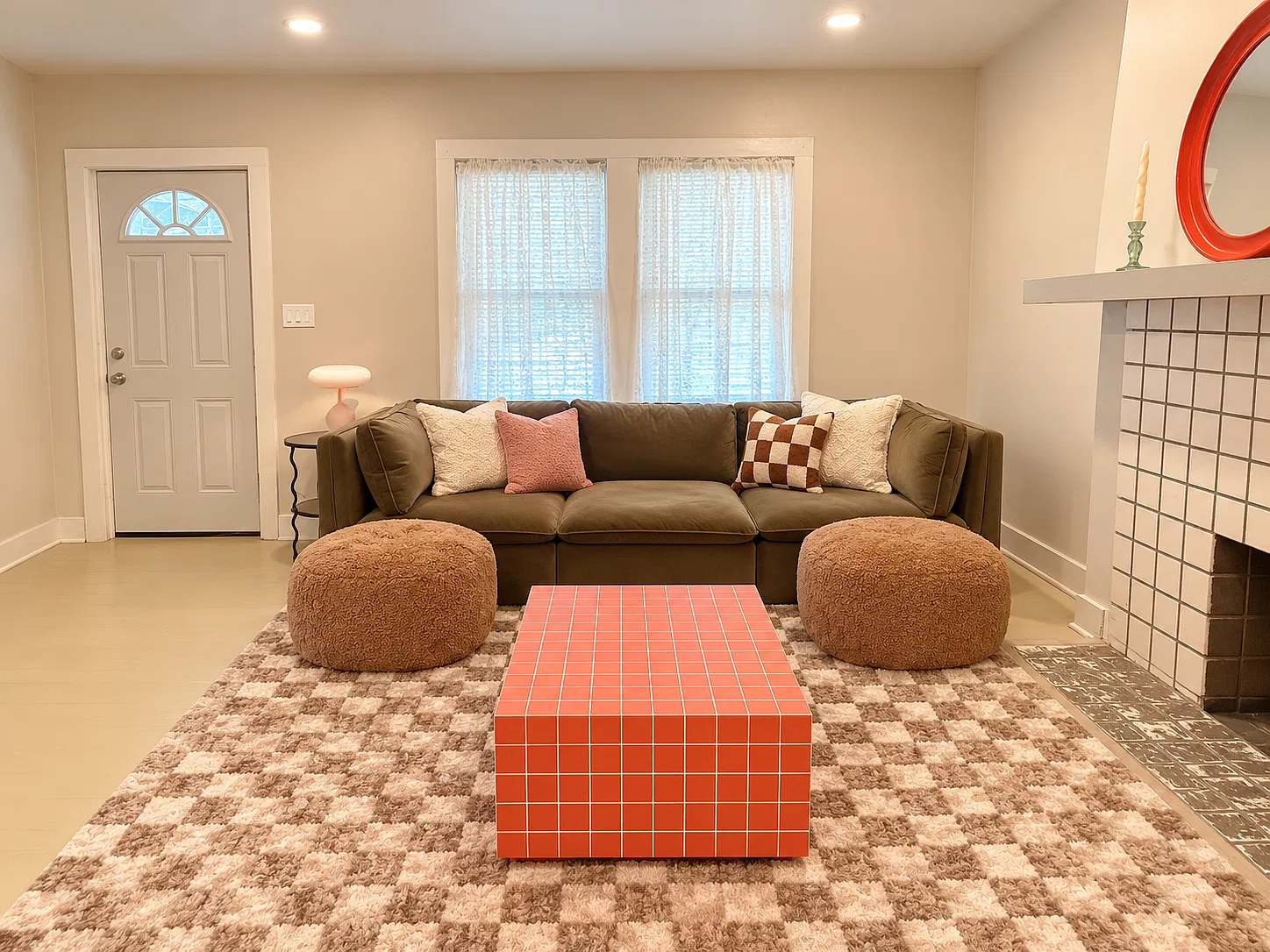 3 bed, 1314 sqft, $2,300 — Photo 2