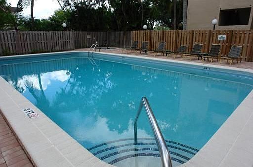 2nd image of 6800 Cypress Rd APT 113