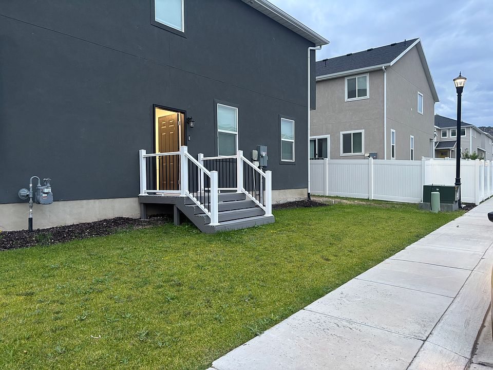 1st image of 4756 E Lake Corner Dr