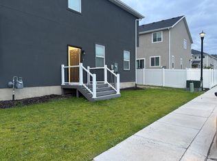 4756 E Lake Corner Dr, Eagle Mountain, UT 84005