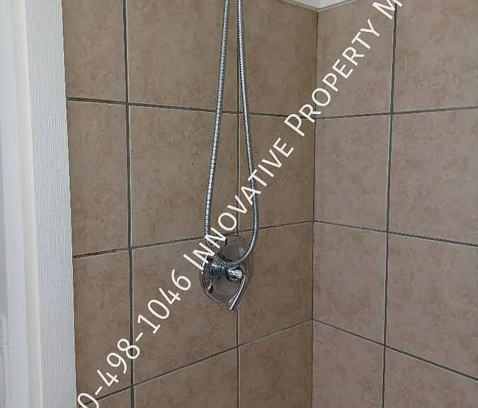 5476 Westchester Dr — Photo 27