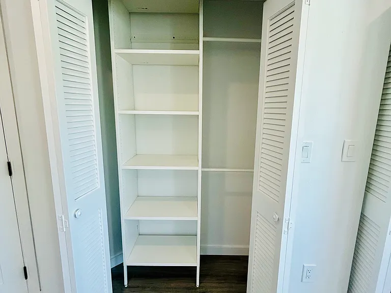 870 Windridge Cir #1 — Photo 41