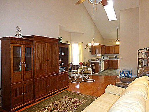4th image of 2249 Lucado Way