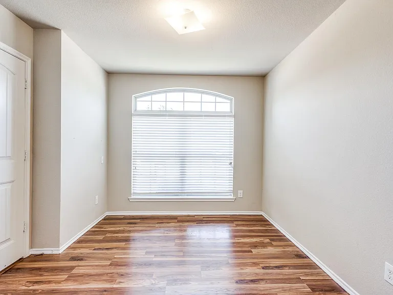 1101 Rainer Dr — Photo 19