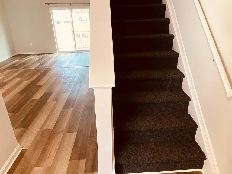 103 Britain Ct — Photo 15