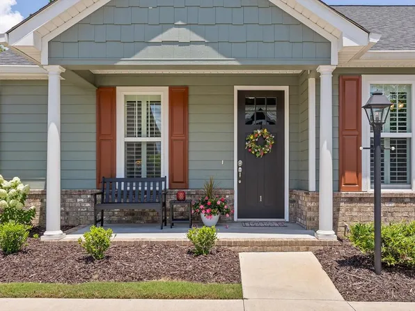 280 One Kempton Ln, Dalton, GA 30721