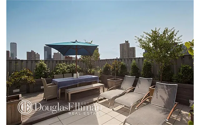 Rented by Douglas Elliman | media 8