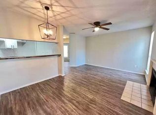 1618 Pecan Chase Cir APT 70, Arlington, TX 76012