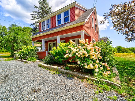 3rd image of 648 North Sedgwick Road