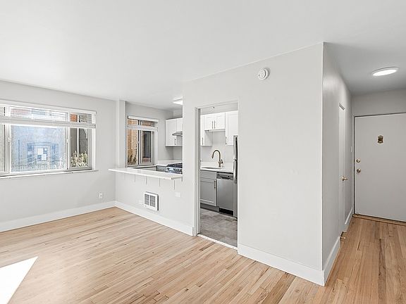5th image of 1235 N Logan St APT 201