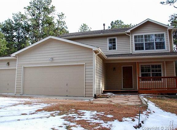 Exterior Front with recently installed New Roof.
