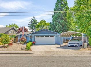 532 Hopkins Rd, Central Pt, OR 97502